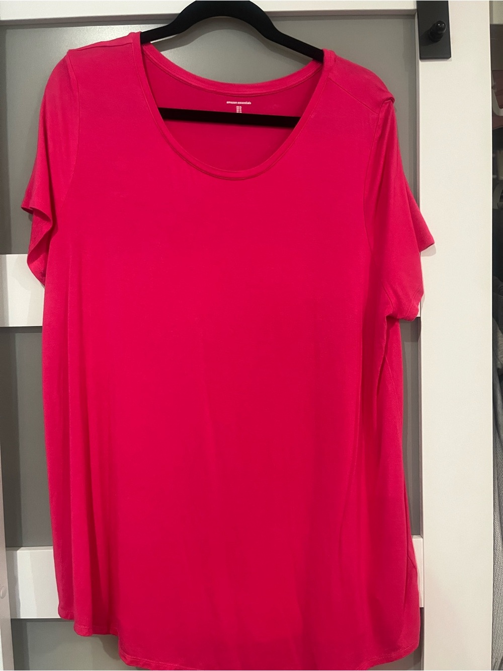 Amazon Essentials Women's Scoop Neck Short Sleeve Top - Hot Pink